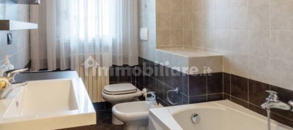 Пентхаус с 4 спальнями в Саронно, Италия № 356295 13