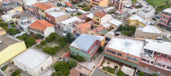 7-Zimmer Haus in Monserrato, Italy, Nr. 52833 8