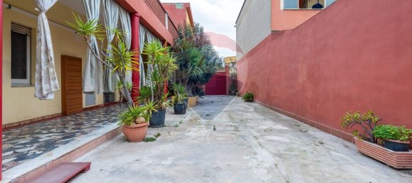 7-Zimmer Haus in Monserrato, Italy, Nr. 52833 28