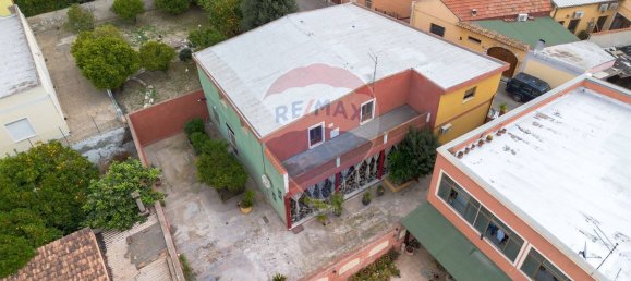 7-Zimmer Haus in Monserrato, Italy, Nr. 52833 4