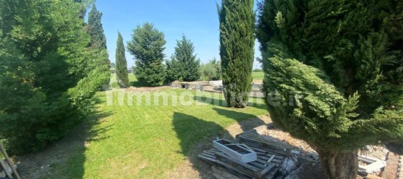 3 غرف نوم فيلا في Poggio Rusco, Italy رقم 69592 13