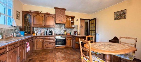 Casa de 5 dormitorios en Montmorot, France No. 363787 5