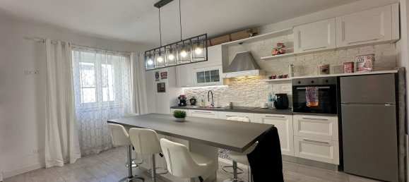 4-salle Maison à Montecilfone, Italy No. 306714 2