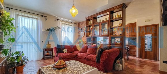 5 غرف نوم منزل ذو طابقين في Paese, Italy رقم 372677 2