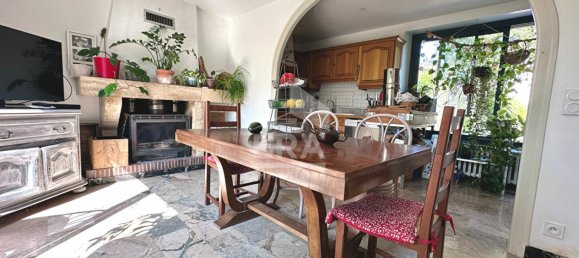 Casa de 3 dormitorios en Chateau-Landon, France No. 297067 9