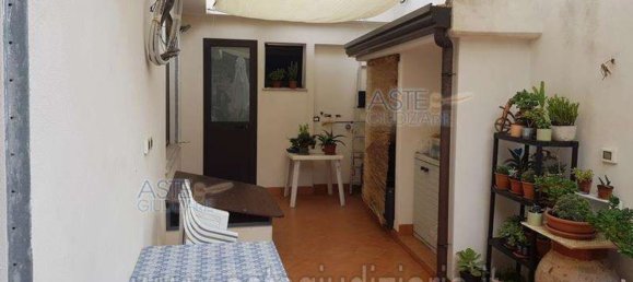 4-salle Appartement à Fiumefreddo di Sicilia, Italy No. 51099 22