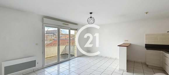 Квартира с 2 спальнями в Коньяк, Франция № 359805 3