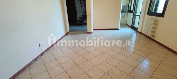 3 bedrooms Apartment in Conselice, Italy No. 375407 8