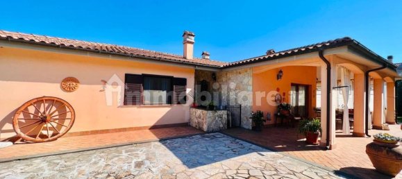 6 chambres Villa à Riano, Italy No. 375253 2