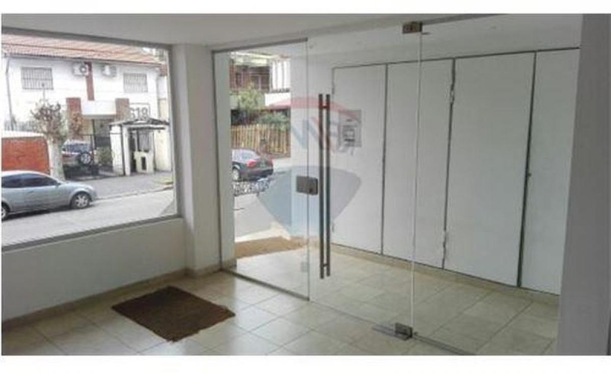 33m² Commercial property in Tres de Febrero, Argentina No. 22081