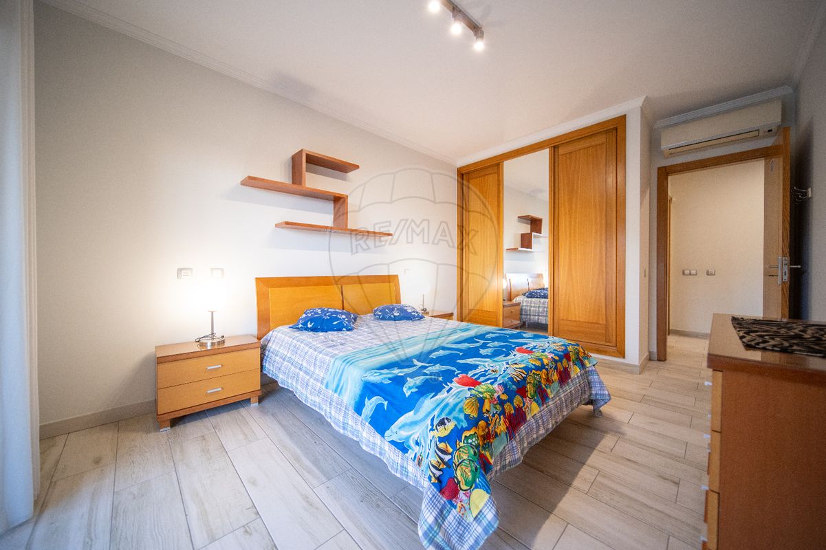 5 bedrooms House in Portimao, Portugal No. 18541