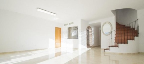 4 bedrooms Townhouse in Marbella, Spain No. 67553 3