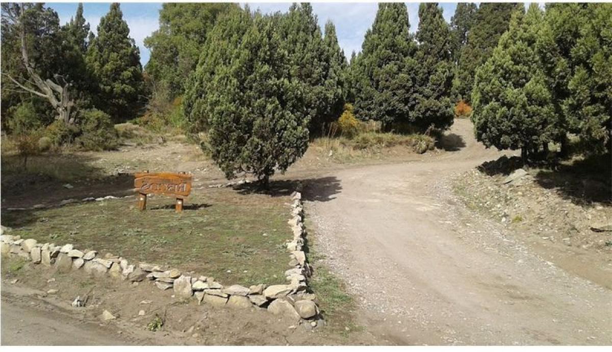  قطعة أرض في Neuquen, Argentina رقم 38170