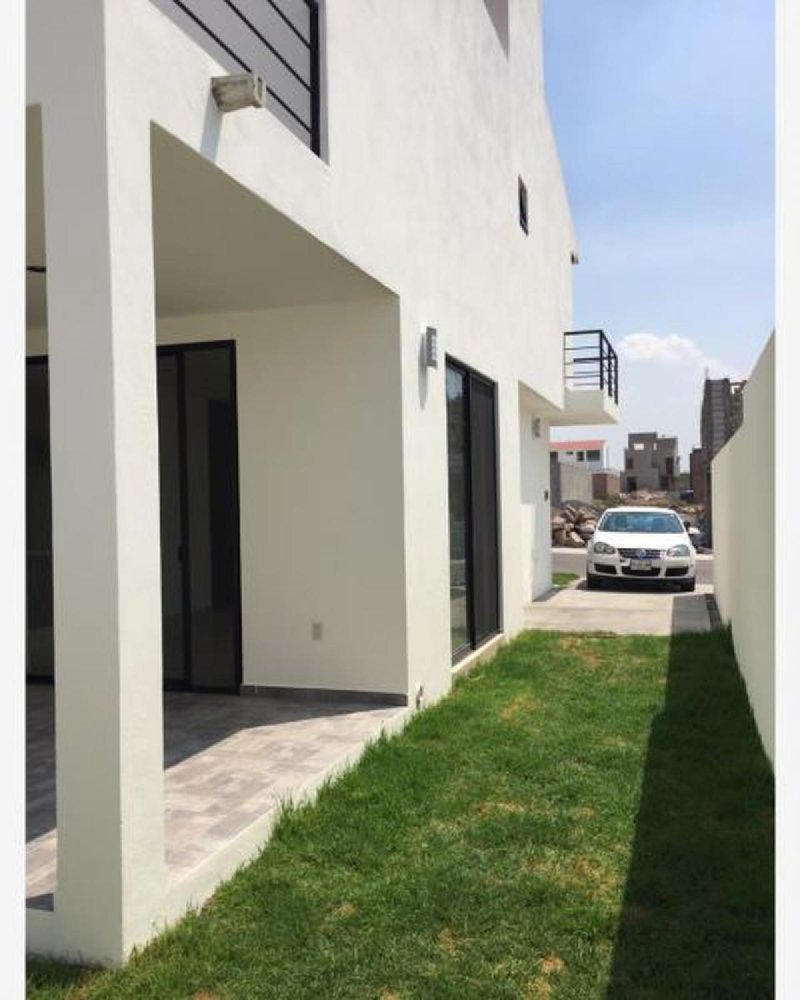 3 bedrooms House in Queretaro, Mexico No. 181582