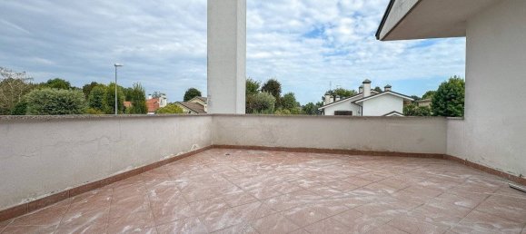 3 bedrooms Villa in Stra, Italy No. 288322 10