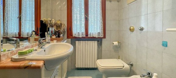 3 bedrooms Villa in Stra, Italy No. 288322 12