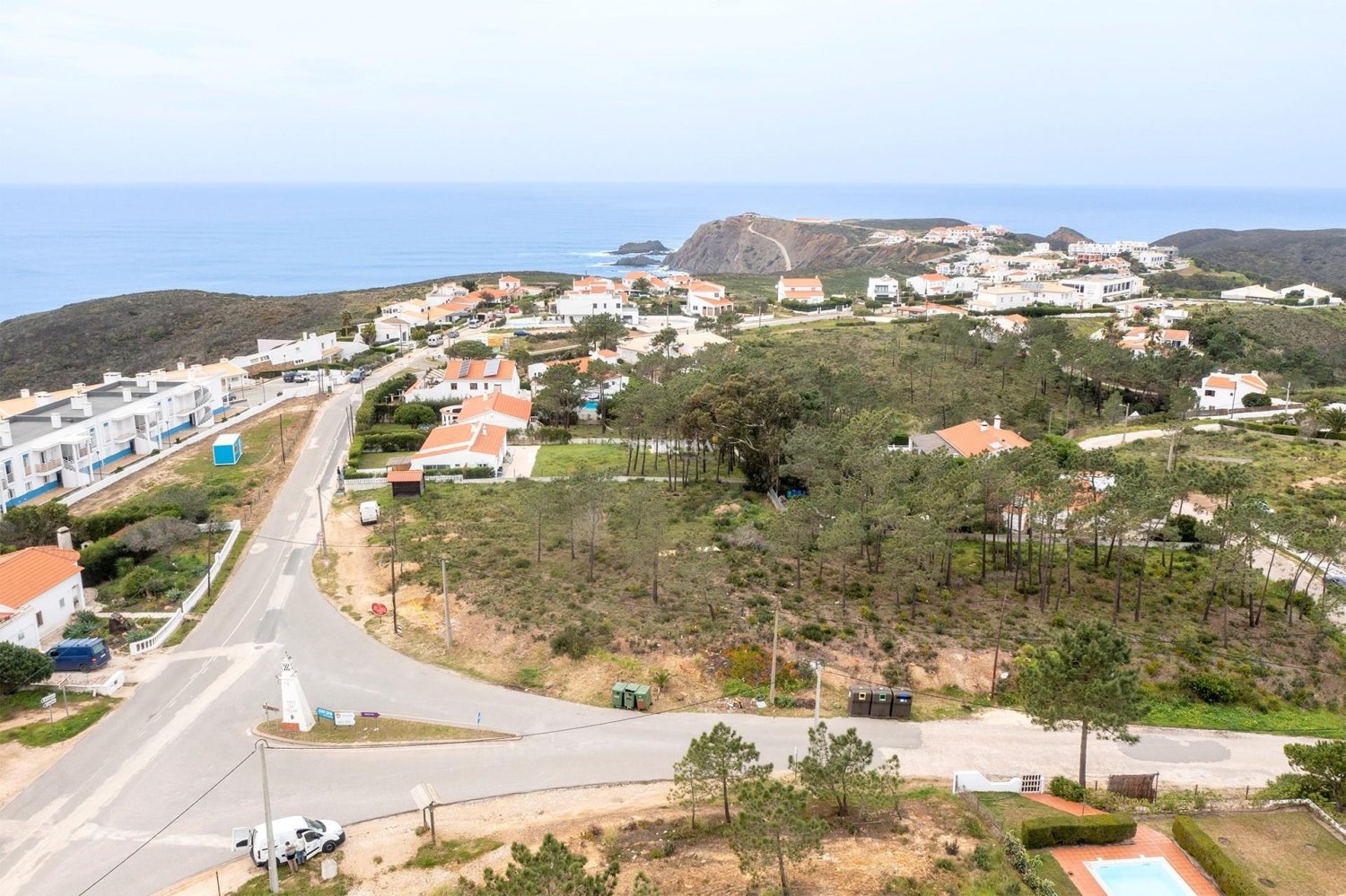  Land in Aljezur, Portugal No. 206774