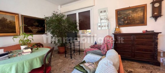 3 chambres Appartement à Mantua, Italy No. 375907 3