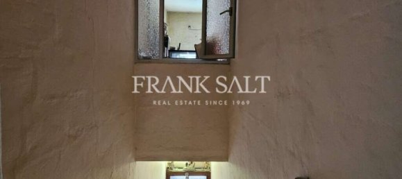 Maisonette de 2 dormitorios en Hamrun, Malta No. 1980 8