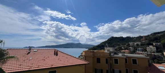 Квартира с 4 комнатами в Дзоальи, Италия № 286411 2