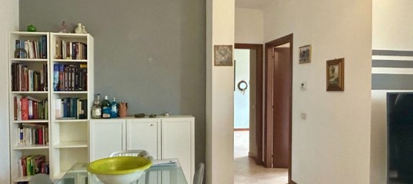 3 rooms Apartment in Rome, Italy No. 15796 25
