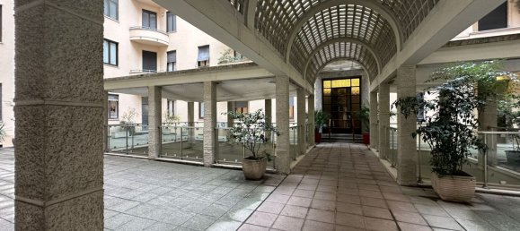 2-Zimmer Wohnung in Milan, Italy, Nr. 244704 32