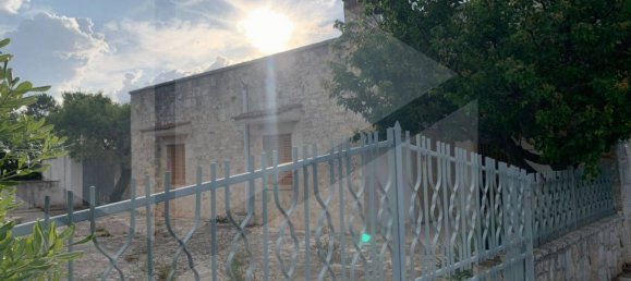 3 Schlafzimmer Villa in Monopoli, Italy, Nr. 28464 22