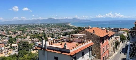 4 rooms Apartment in San Felice Circeo, Italy No. 175054 4