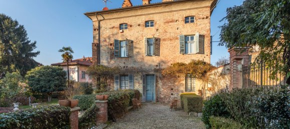Edificio de 10 dormitorios en Romano Canavese, Italy No. 345786 36