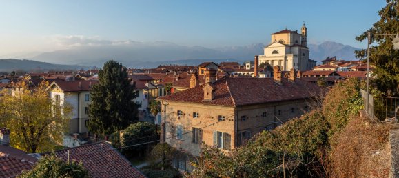 Edificio de 10 dormitorios en Romano Canavese, Italy No. 345786 45