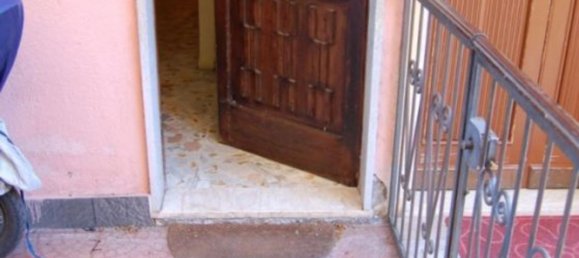 Квартира с 5 комнатами в Джардини-Наксос, Италия № 43649 6