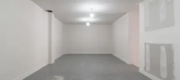 84m² Commercial property in Albolote, Spain No. 181205 11