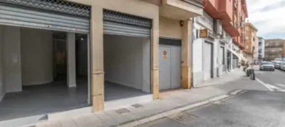 84m² Commercial property in Albolote, Spain No. 181205 17