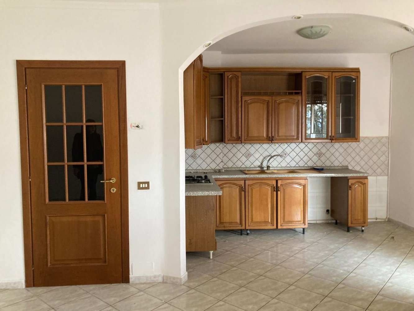 3غرفة شقة في Cisterna di Latina, Italy رقم 160704