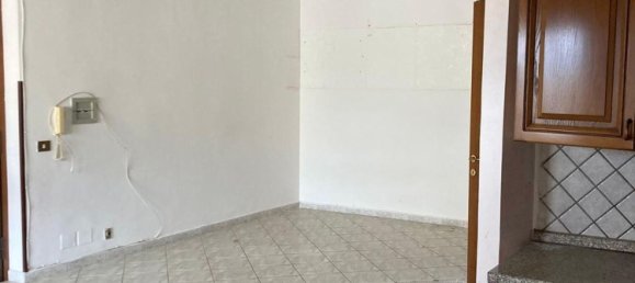 3غرفة شقة في Cisterna di Latina, Italy رقم 160704 6