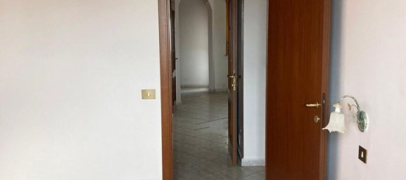 3غرفة شقة في Cisterna di Latina, Italy رقم 160704 9