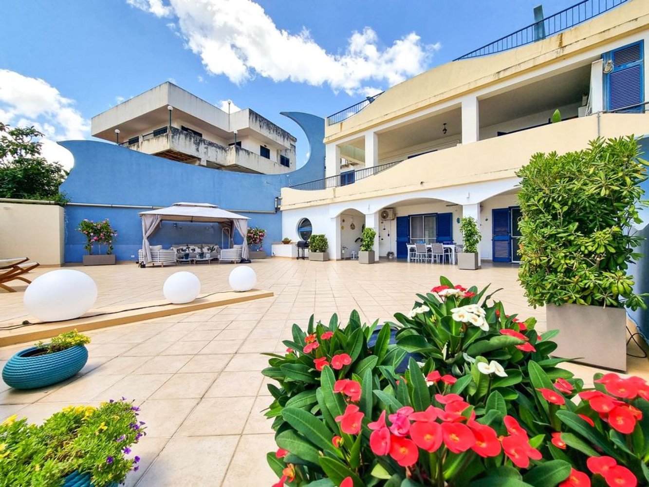 2 rooms Apartment in Messina, Italy No. 302652