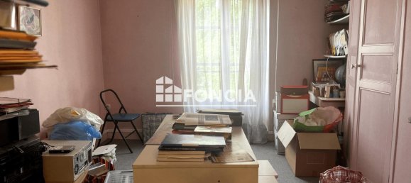 2 bedrooms Building in Chateau-Thierry, France No. 94533 4