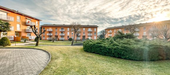 3-salle Appartement à Borgosesia, Italy No. 234380 17