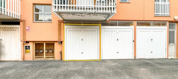 3-salle Appartement à Borgosesia, Italy No. 234380 31