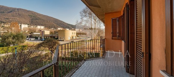 Casa de 4 habitaciónes en Brescia, Italy No. 234682 38