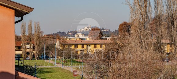 Casa de 4 habitaciónes en Brescia, Italy No. 234682 50