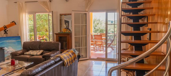 5 bedrooms Villa in Cadiz, Spain No. 188457 8