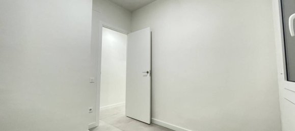 3 chambres Appartement à Barcelona, Spain No. 189952 19