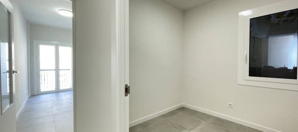 3 chambres Appartement à Barcelona, Spain No. 189952 6