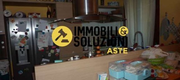 8 rooms Apartment in Casirate d'Adda, Italy No. 88236 9