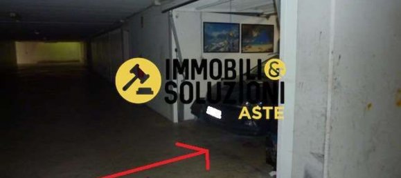 8 rooms Apartment in Casirate d'Adda, Italy No. 88236 3