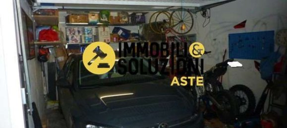 8 rooms Apartment in Casirate d'Adda, Italy No. 88236 4