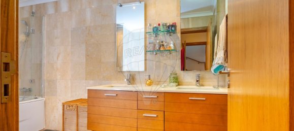 3 bedrooms Townhouse in Sintra, Portugal No. 45531 27