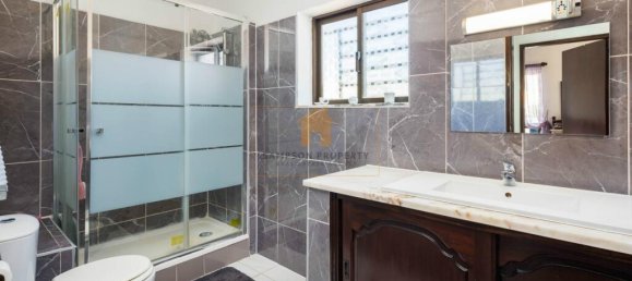 Villa de 4 dormitorios en Lagoa, Portugal No. 224802 23